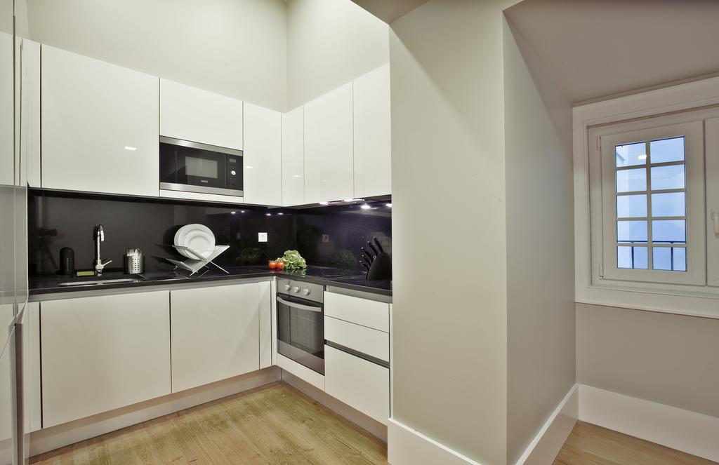 Lisbon Five Stars Apartments Bica Exterior photo