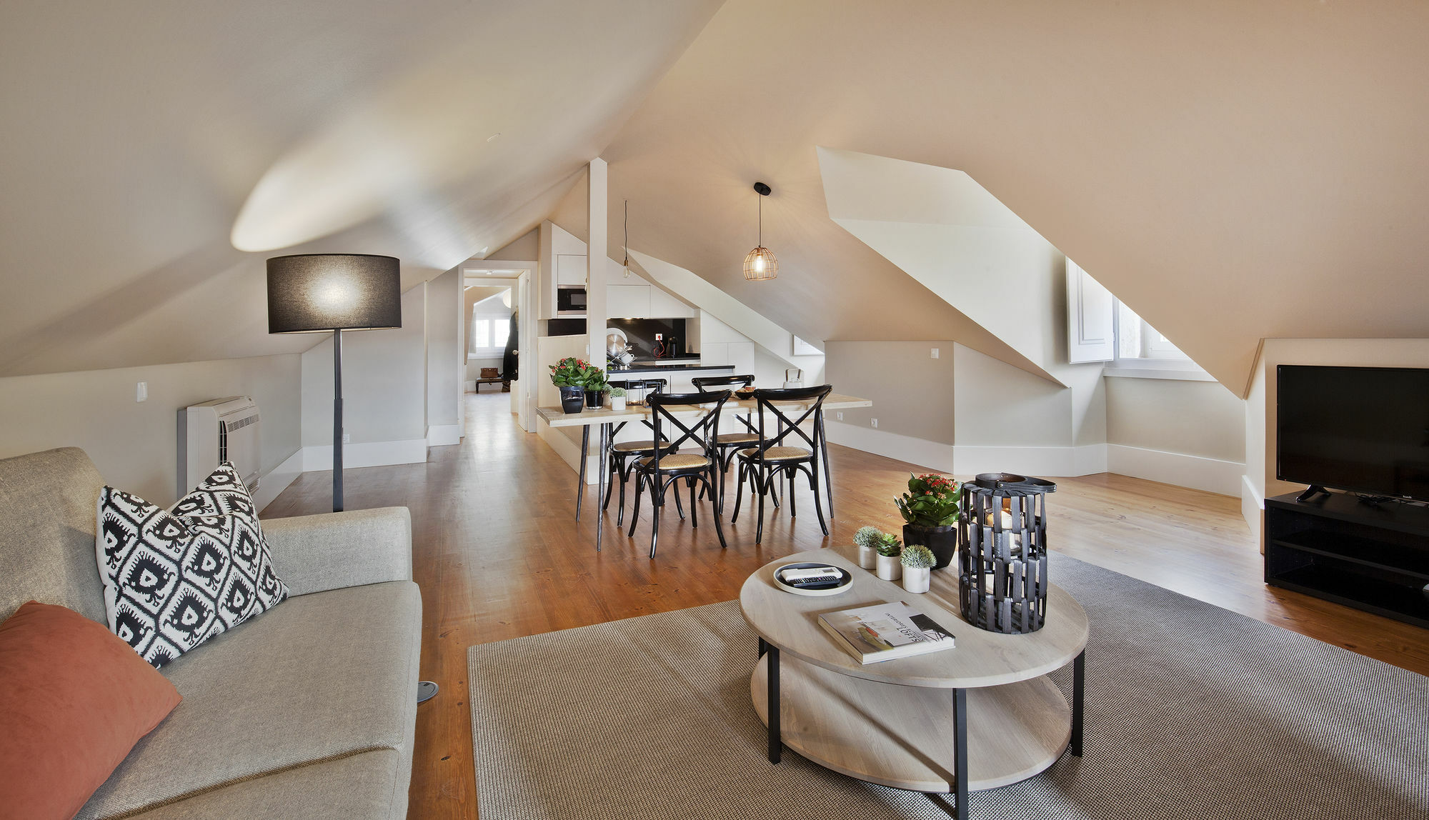 Lisbon Five Stars Apartments Bica Exterior photo