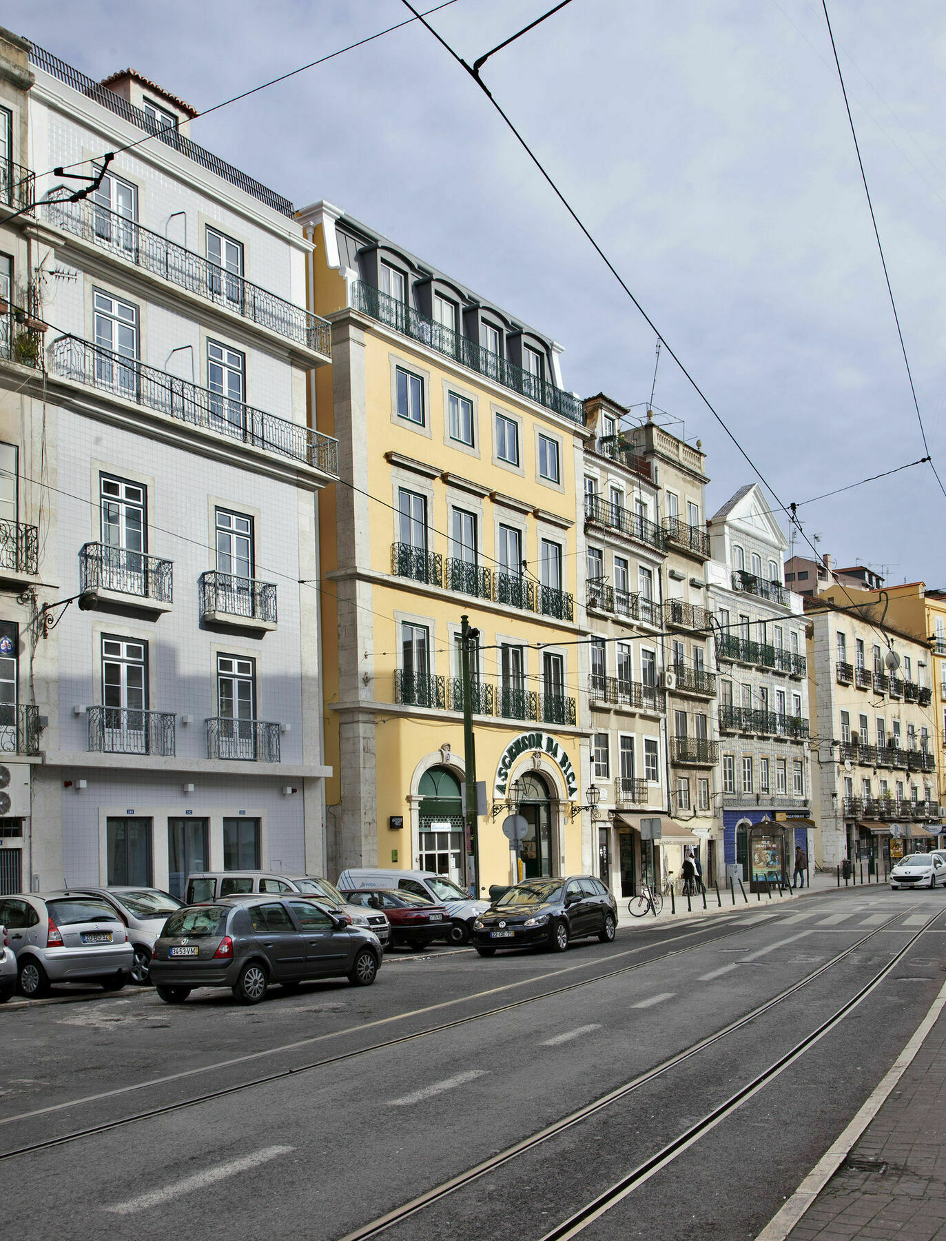 Lisbon Five Stars Apartments Bica Exterior photo