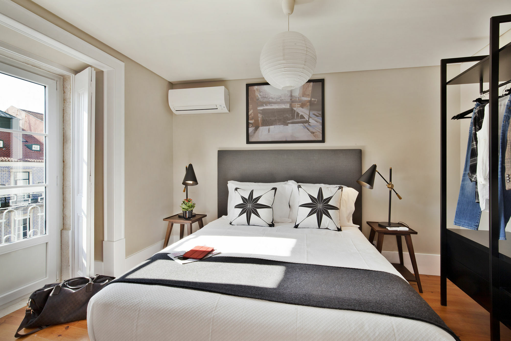Lisbon Five Stars Apartments Bica Exterior photo