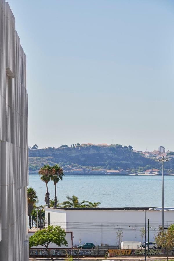 Lisbon Five Stars Apartments Bica Exterior photo